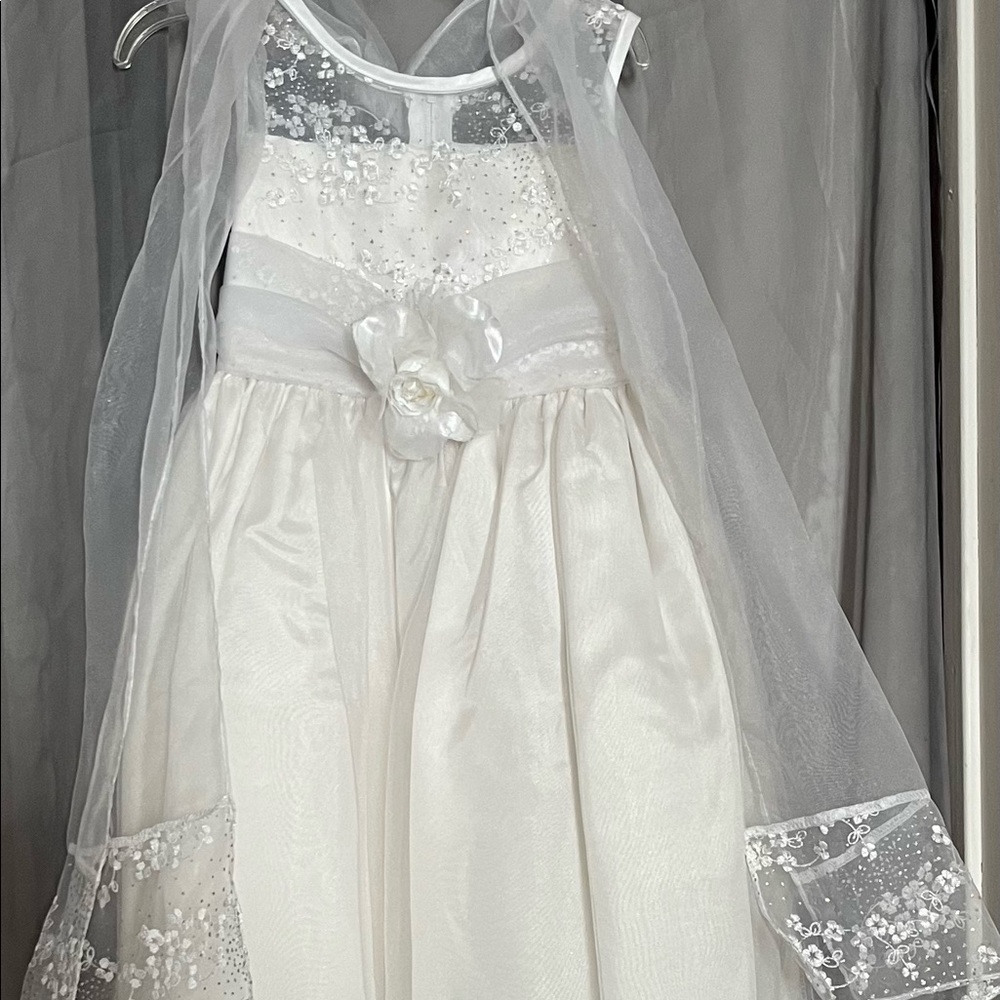 Girls Dress - Picture 2 of 4